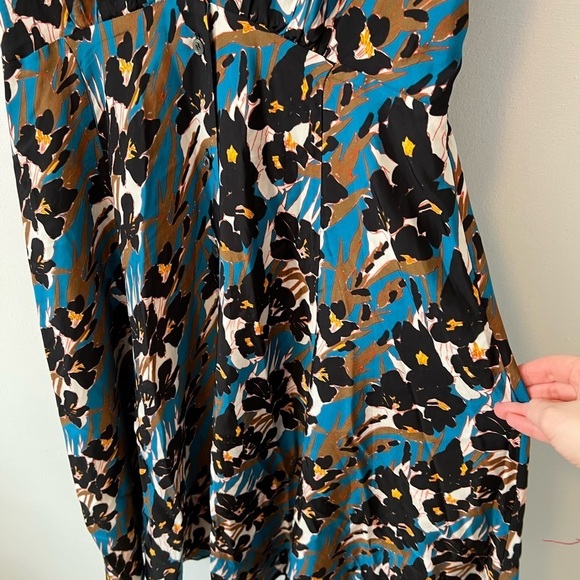 Designer Creatures of the Wind Satin Midi Dress - Picture 5 of 12